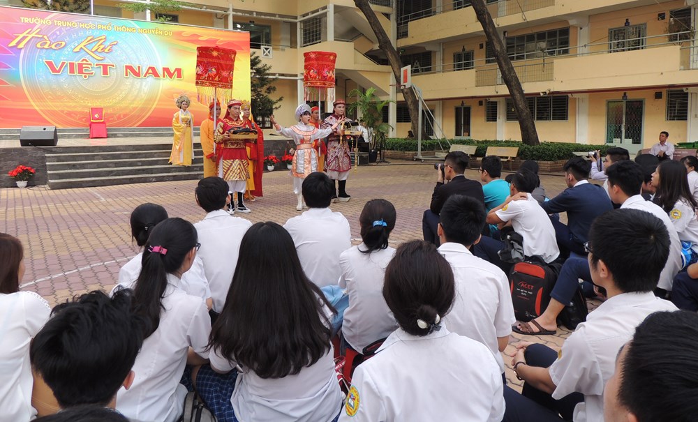 Giáo dục nghệ thuật học đường trong phát triển con người toàn diện - ảnh 1